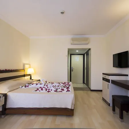 Hotell Orfeus Park 4*